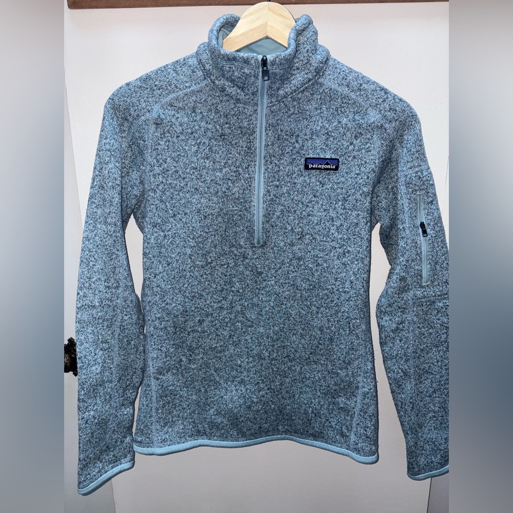 Patagonia Women's Heathered Sky Blue Quarter-Zip Pullover